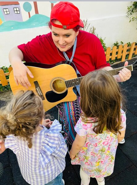 Cresa/ gradinita Amintiri din copilarie sector 3 Parc IOR